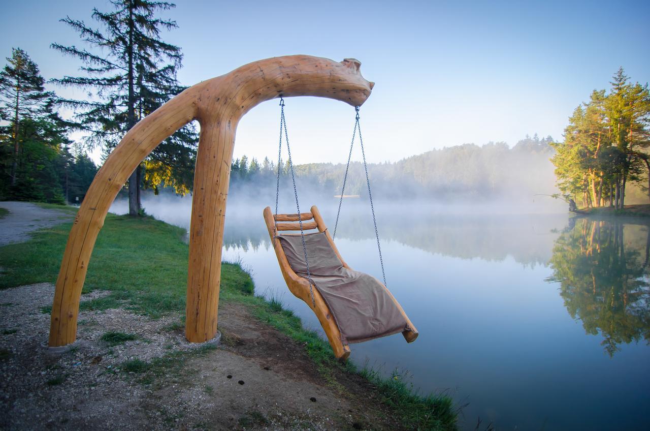 Glamping Lake Bloke Nova Vas  Bagian luar foto